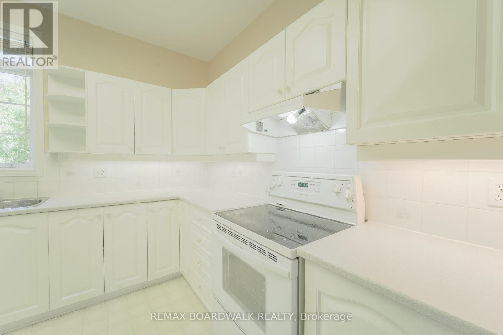 57 Mattawa Crescent, Ottawa, Ontario  K2M 2E8 - Photo 11 - X13033428