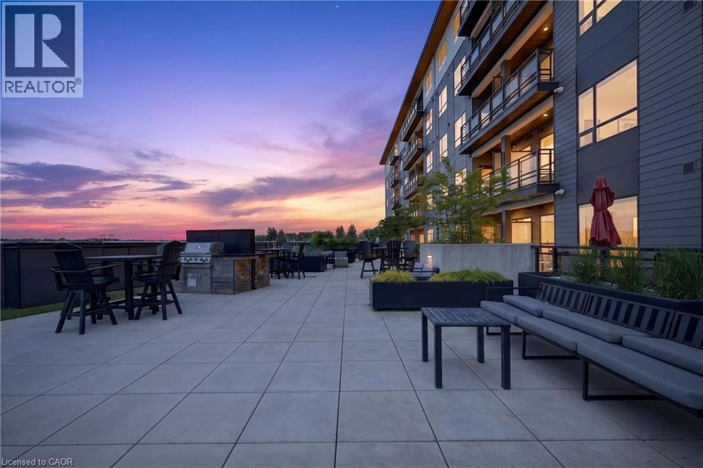 251 NORTHFIELD Drive E Unit# 218, Waterloo, Ontario