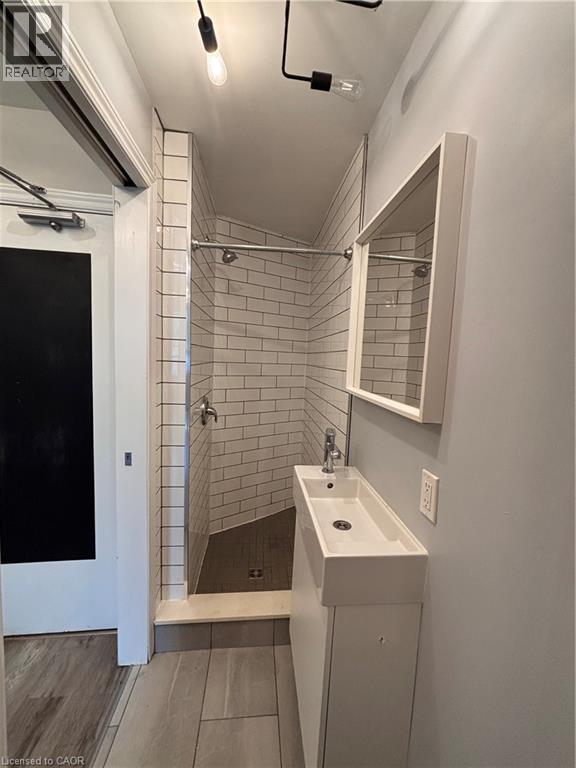 295 James Street N Unit# 1, Hamilton, Ontario  L8R 2L4 - Photo 6 - 40820407