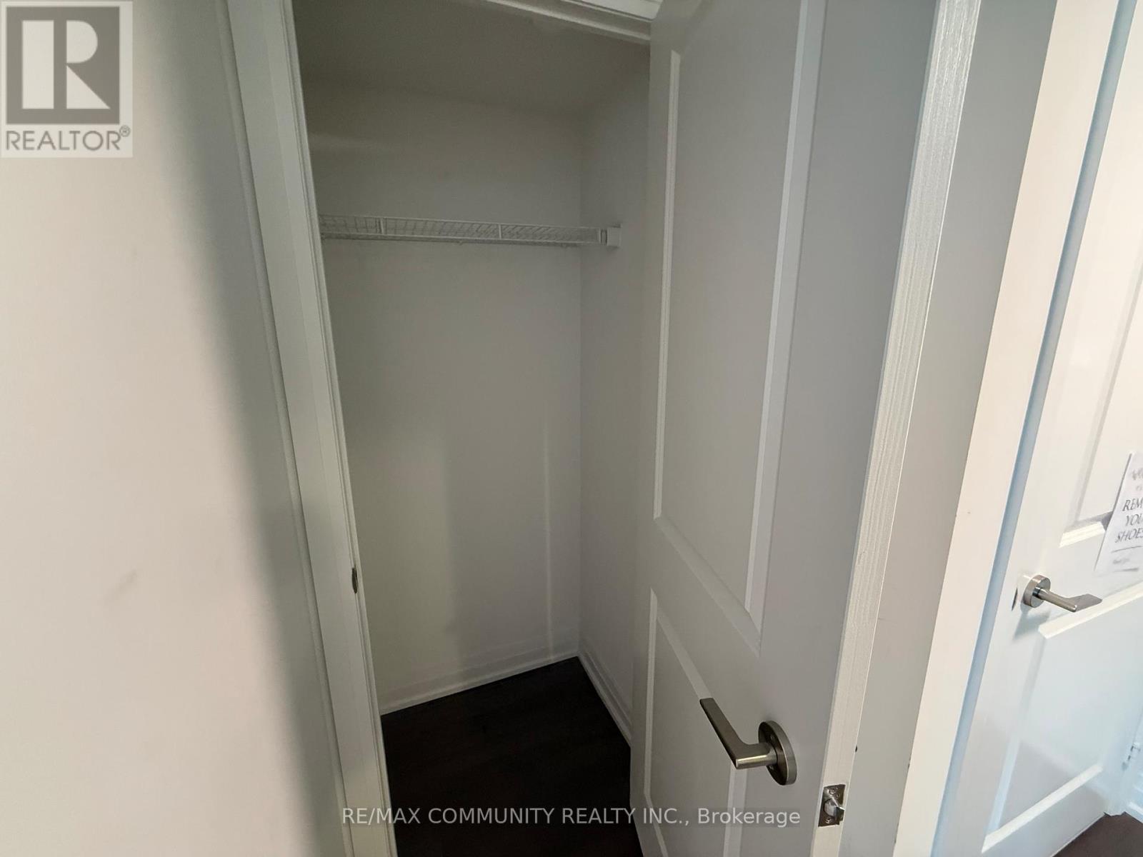 1408 - 20 Meadowglen Place, Toronto, Ontario  M1G 0A9 - Photo 4 - E13435012