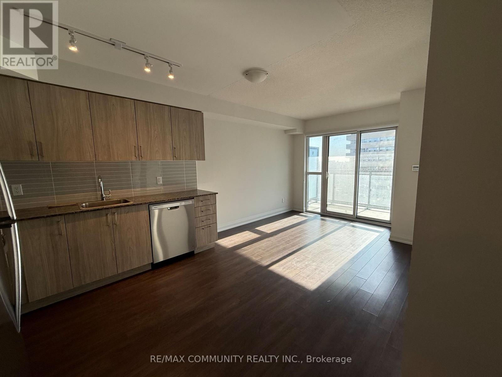 1408 - 20 Meadowglen Place, Toronto, Ontario  M1G 0A9 - Photo 8 - E13435012