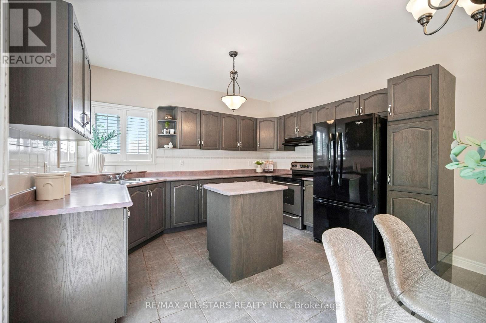 7 Wood Thrush Avenue, Markham, Ontario  L3S 4A8 - Photo 17 - N13435060
