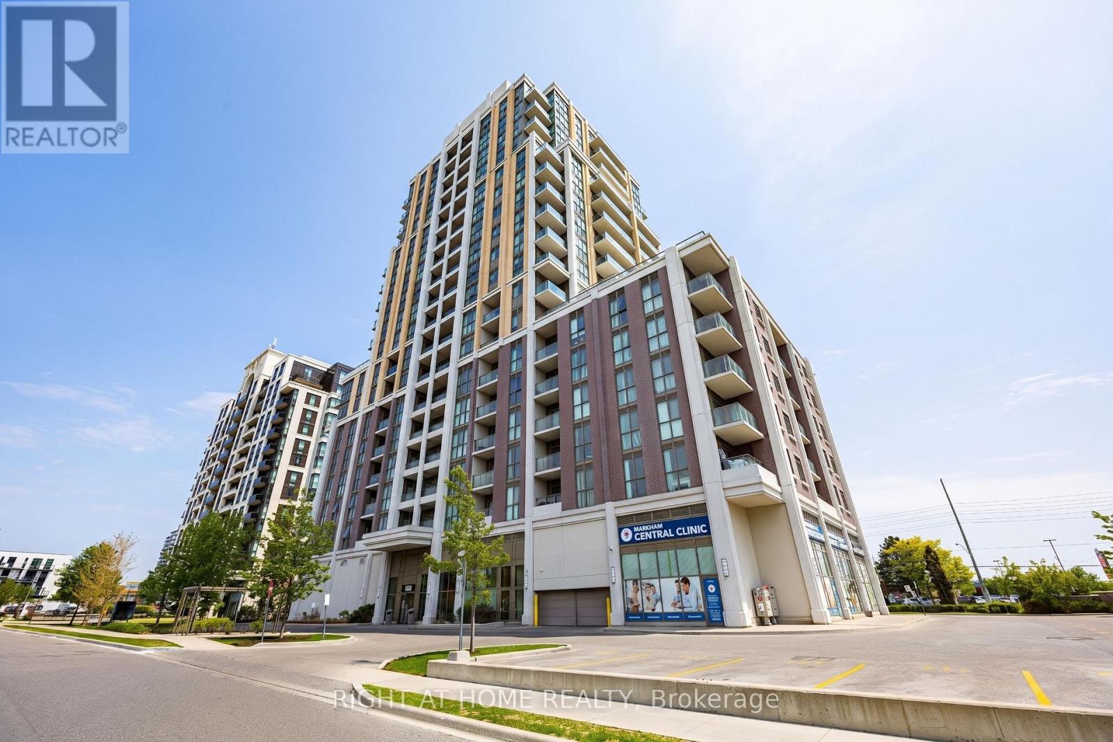 Ph 5 - 9560 Markham Road