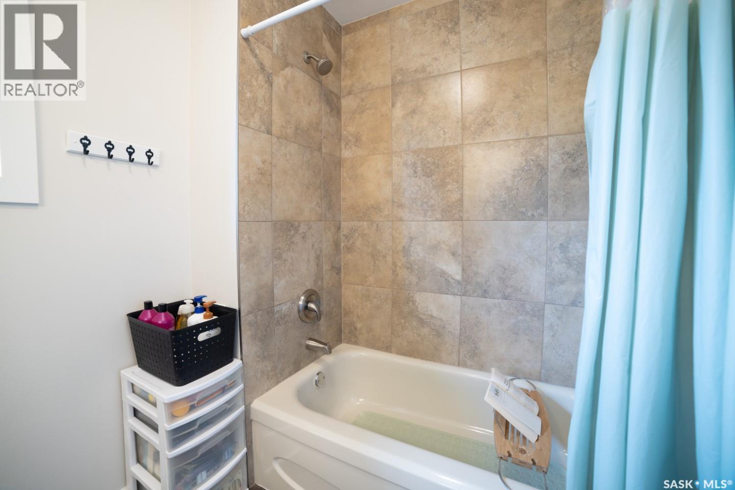 1287 Simcoe Street, Moose Jaw, Saskatchewan  S6H 3J5 - Photo 24 - SK039136