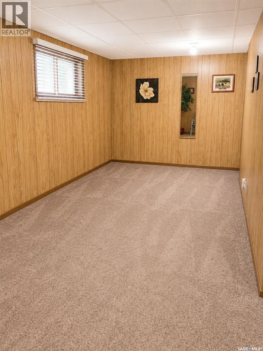 205 4th Avenue W, Shellbrook, Saskatchewan  S0J 2E0 - Photo 16 - SK039017
