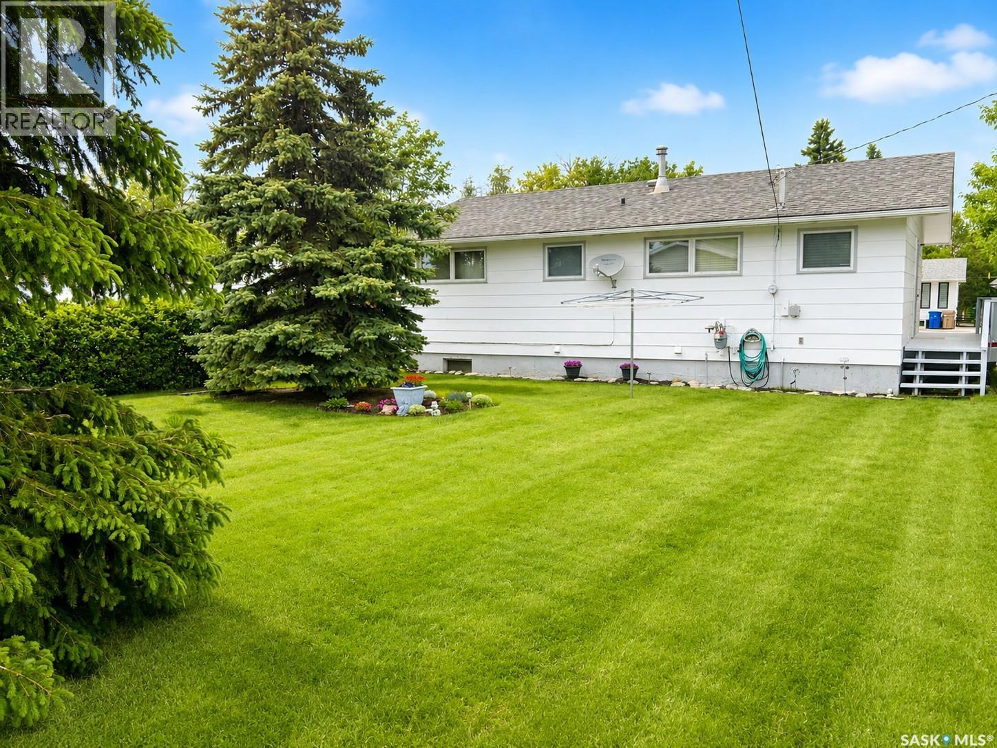 205 4th Avenue W, Shellbrook, Saskatchewan  S0J 2E0 - Photo 19 - SK039017