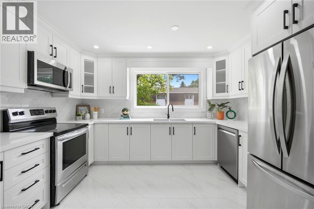 121 Centennial Road Unit# 21, Toronto, Ontario  M1C 1Z7 - Photo 2 - 40839122