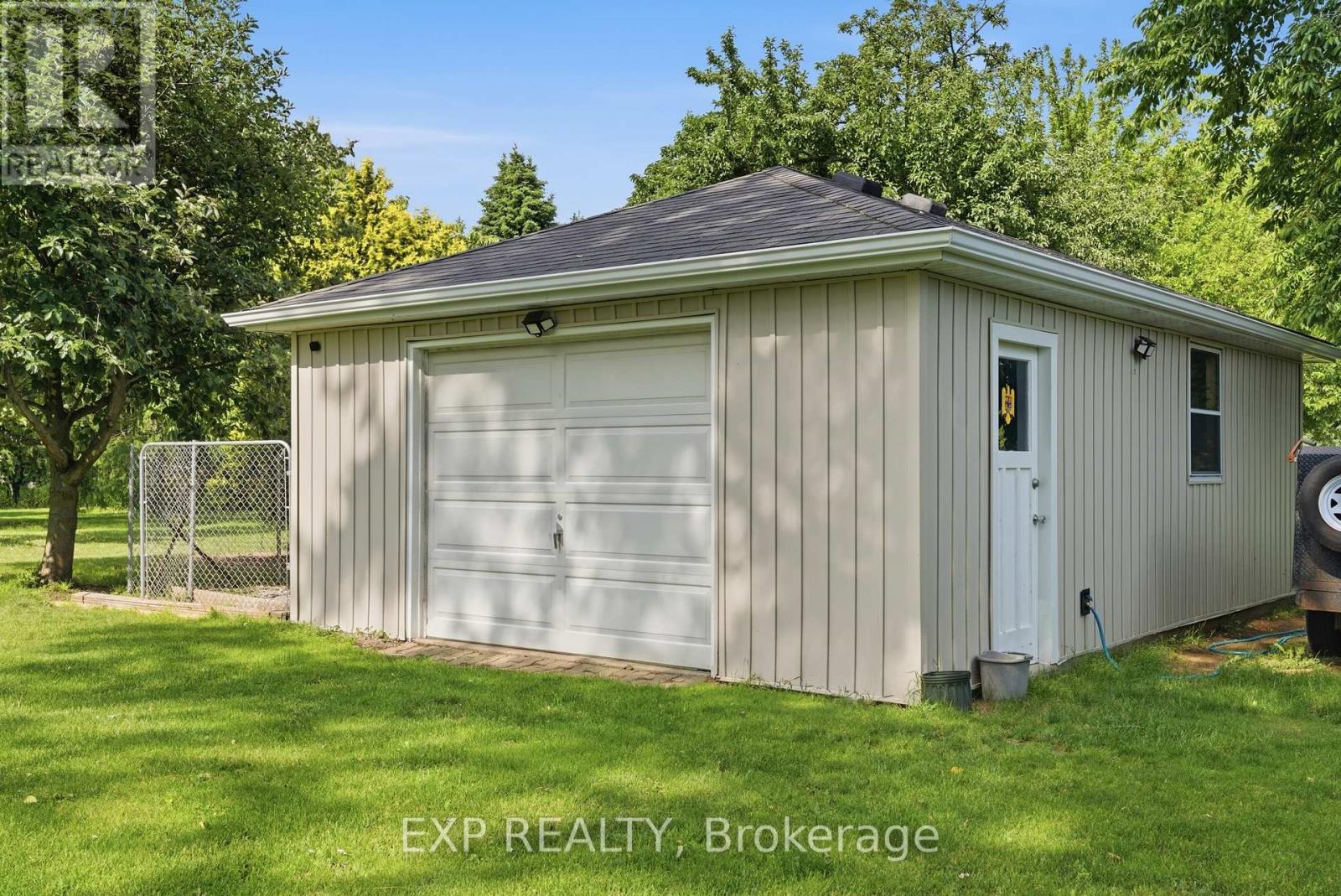 1602 Third Street, St. Catharines, Ontario  L2R 6P9 - Photo 30 - X13412818