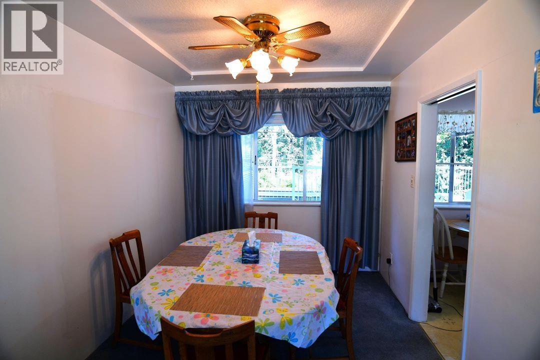 3057 Noel Drive, Burnaby, British Columbia  V3J 1J4 - Photo 3 - R3135266