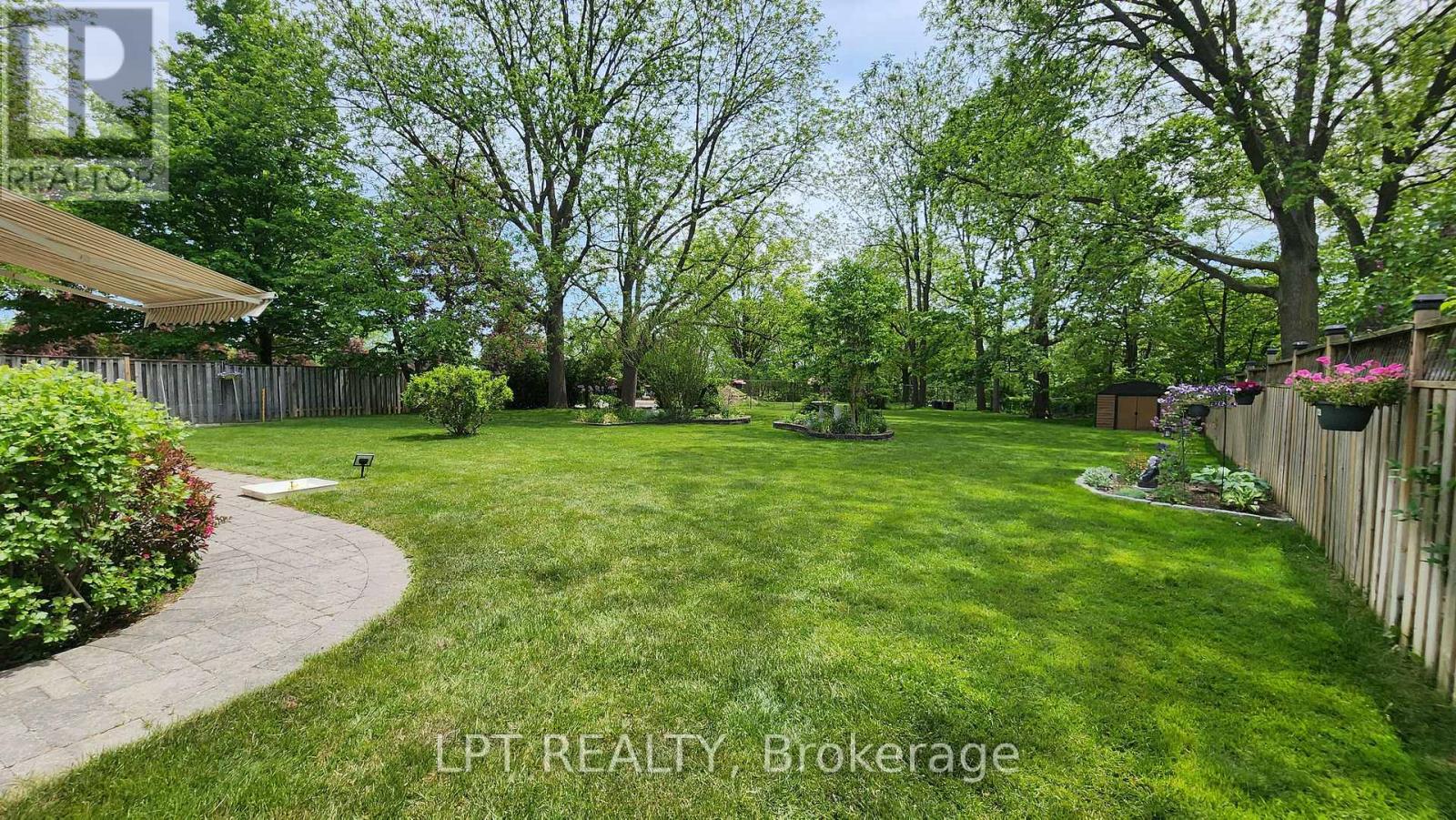 376 Wakefield Place, Newmarket, Ontario  L3Y 6N6 - Photo 27 - N13412792