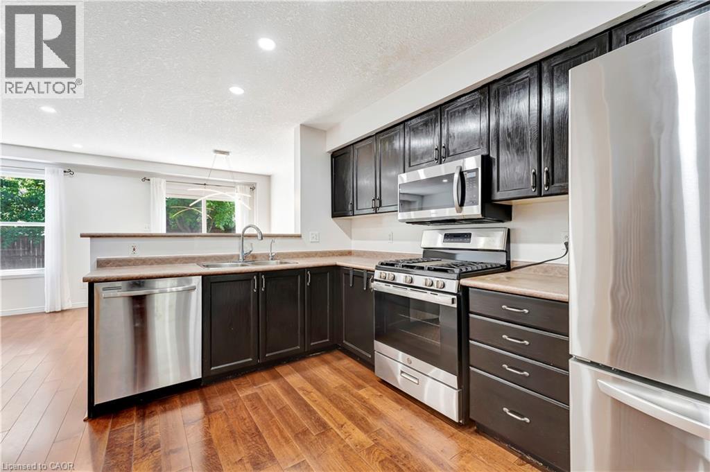 479 Trembling Aspen Avenue, Waterloo, Ontario  N2V 2T4 - Photo 7 - 40839237