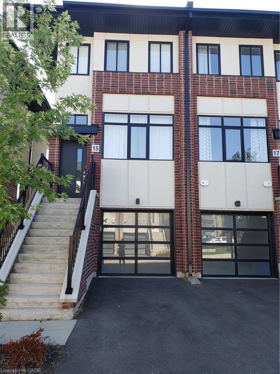 15 MULHOLLARD Lane, Ancaster, Ontario