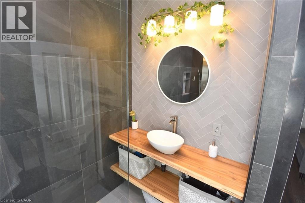 353 Maple Avenue S, Burford, Ontario  N0E 1A0 - Photo 32 - 40839170