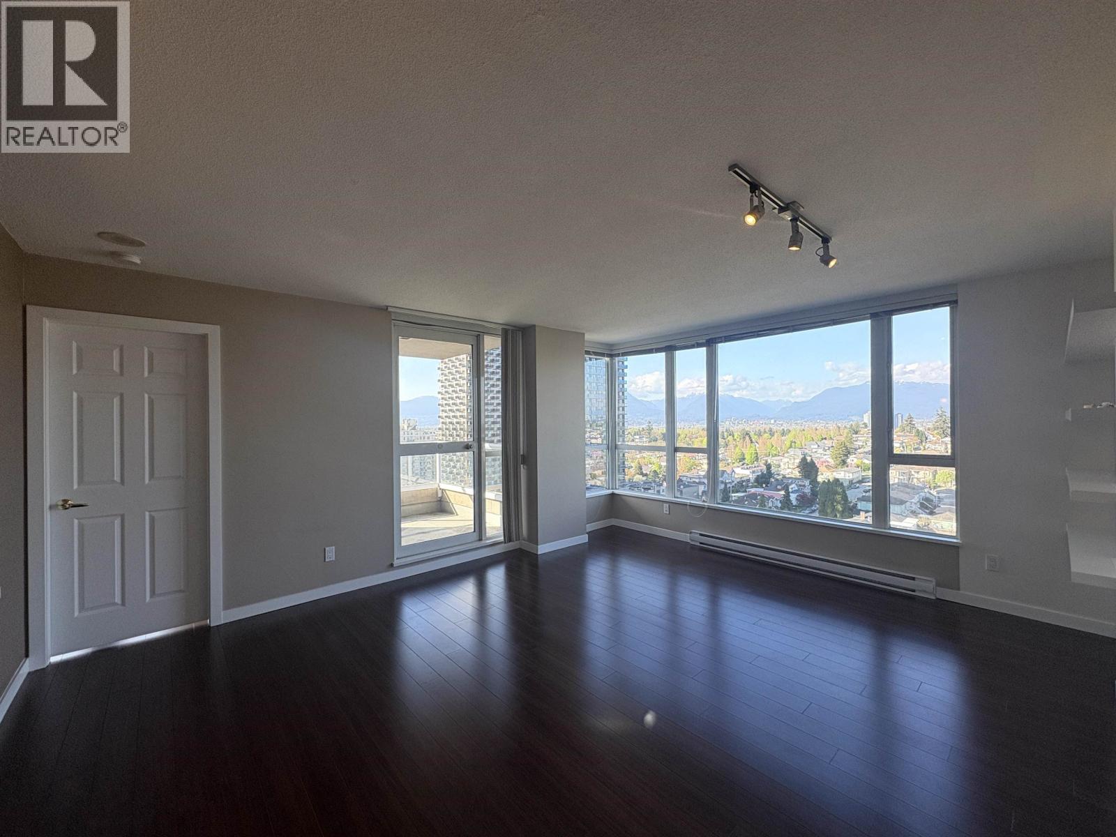1707 5189 Gaston Street, Vancouver, British Columbia  V5R 6C6 - Photo 5 - R3134790