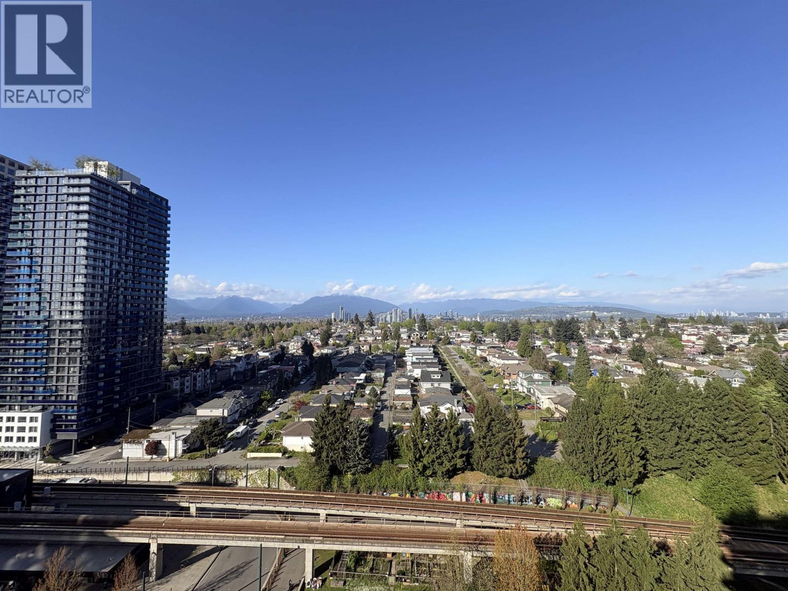 1707 5189 Gaston Street, Vancouver, British Columbia  V5R 6C6 - Photo 3 - R3134790