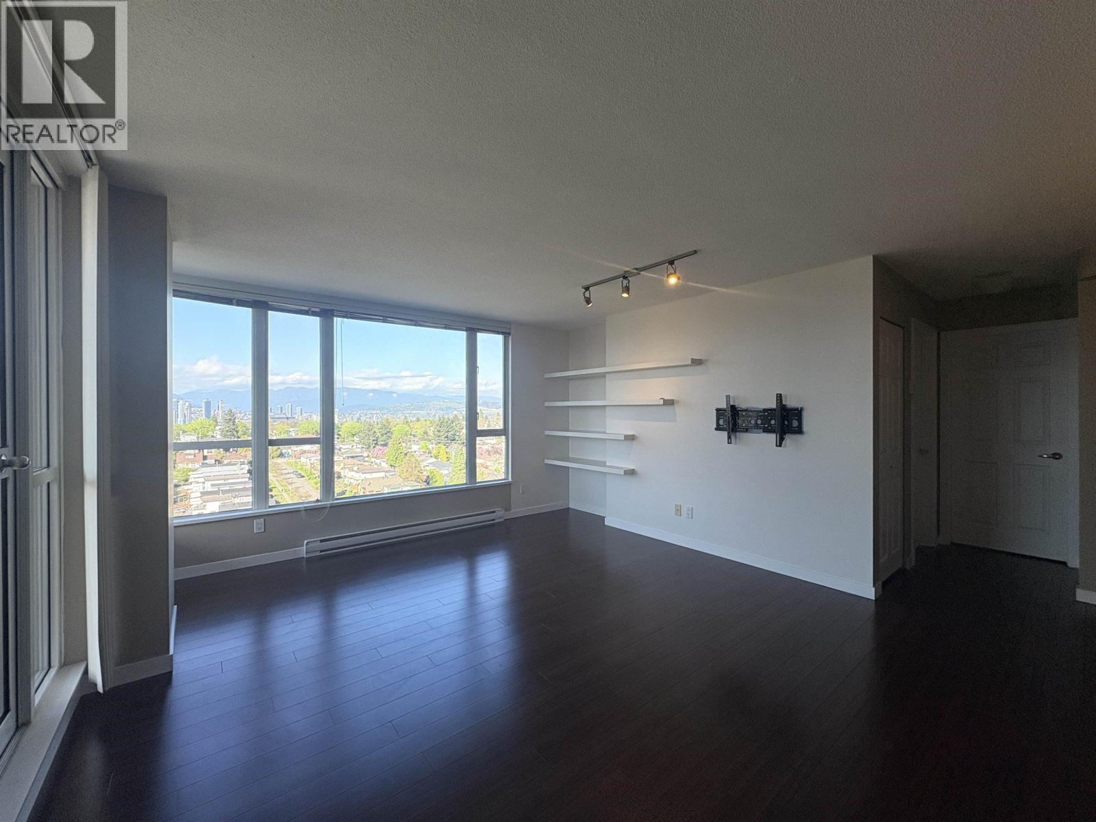 1707 5189 Gaston Street, Vancouver, British Columbia  V5R 6C6 - Photo 4 - R3134790