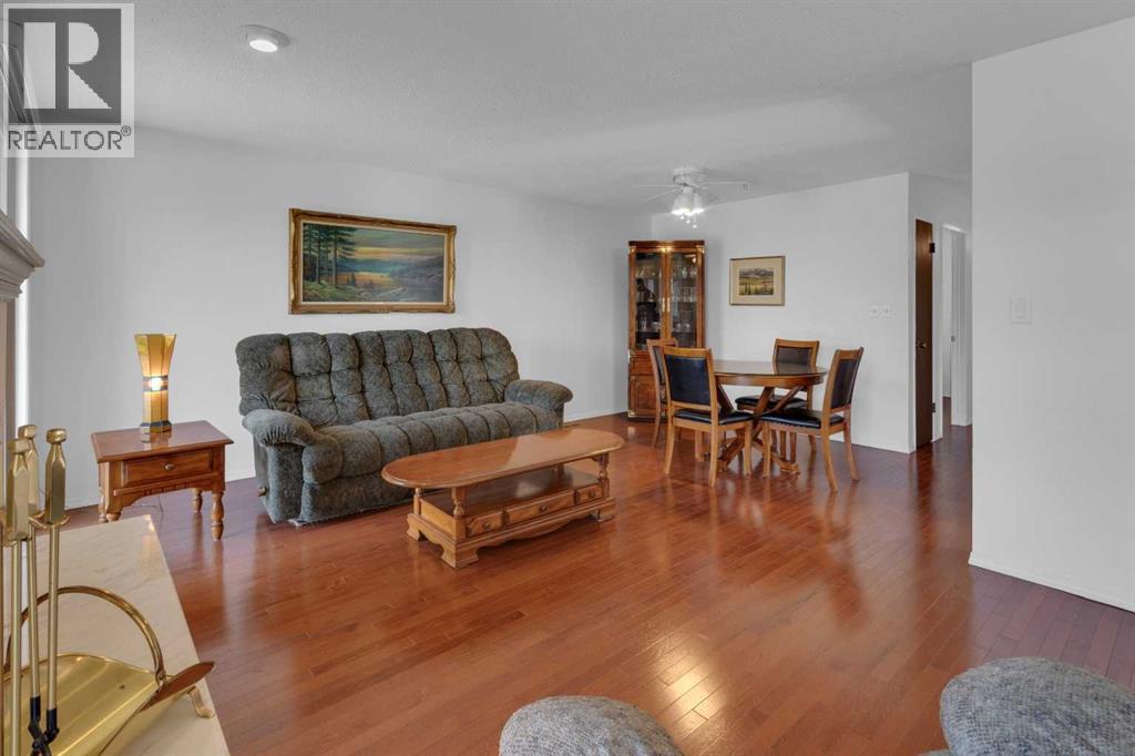 316 Norseman Road NW, Calgary, Alberta  T2K 5M5 - Photo 6 - A2319056