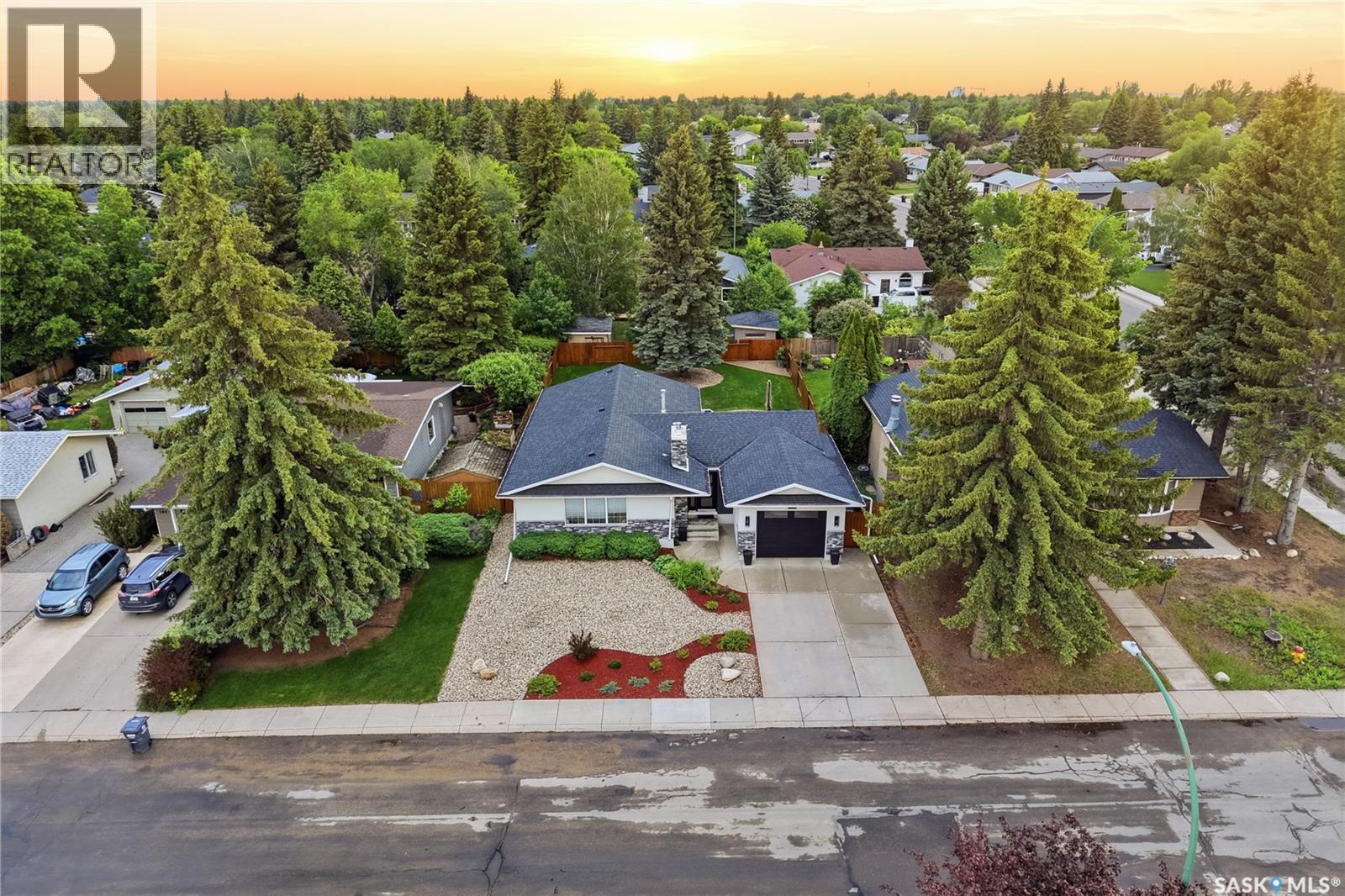105 Sturgeon Drive, Saskatoon, Saskatchewan  S7K 4C3 - Photo 2 - SK039126
