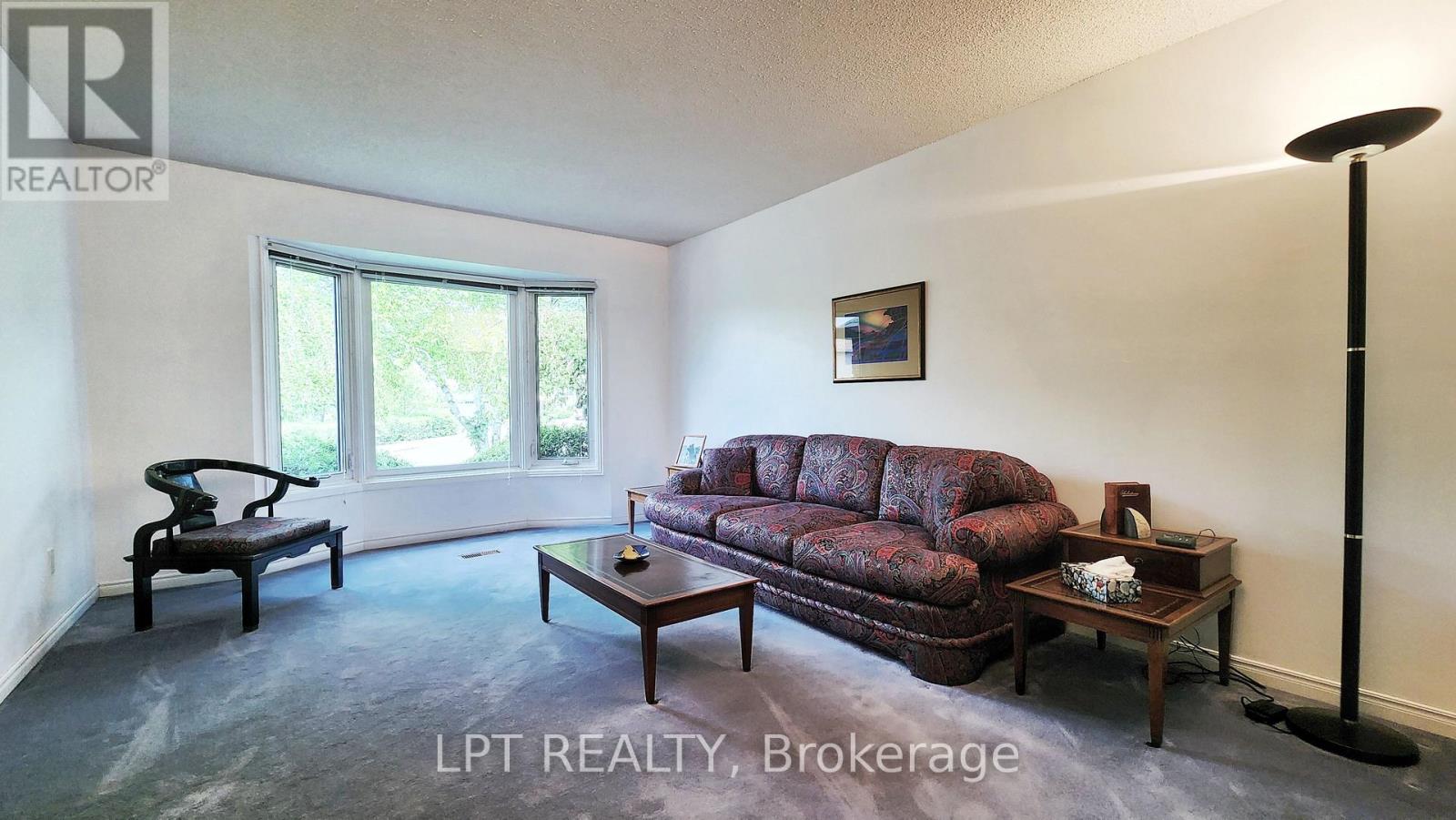 376 Wakefield Place, Newmarket, Ontario  L3Y 6N6 - Photo 5 - N13412792