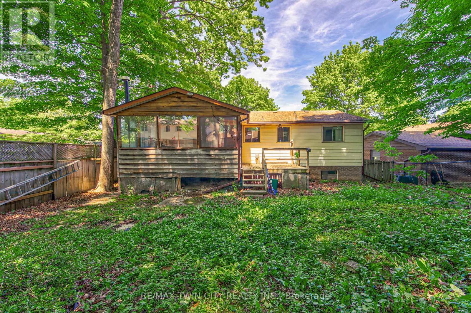 16 Dogwood Place, Cambridge, Ontario  N3C 2Z4 - Photo 34 - X13435102