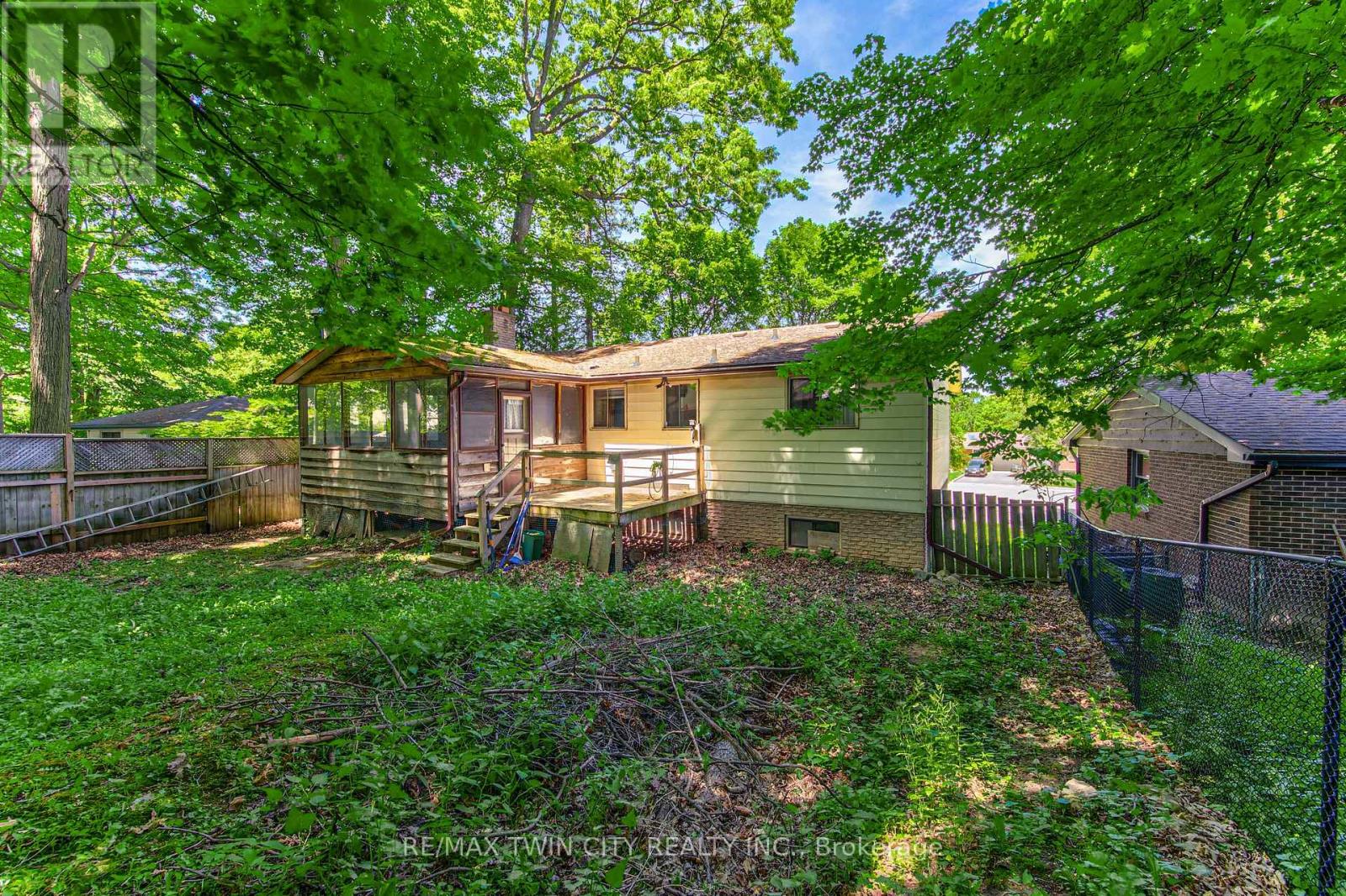 16 Dogwood Place, Cambridge, Ontario  N3C 2Z4 - Photo 35 - X13435102
