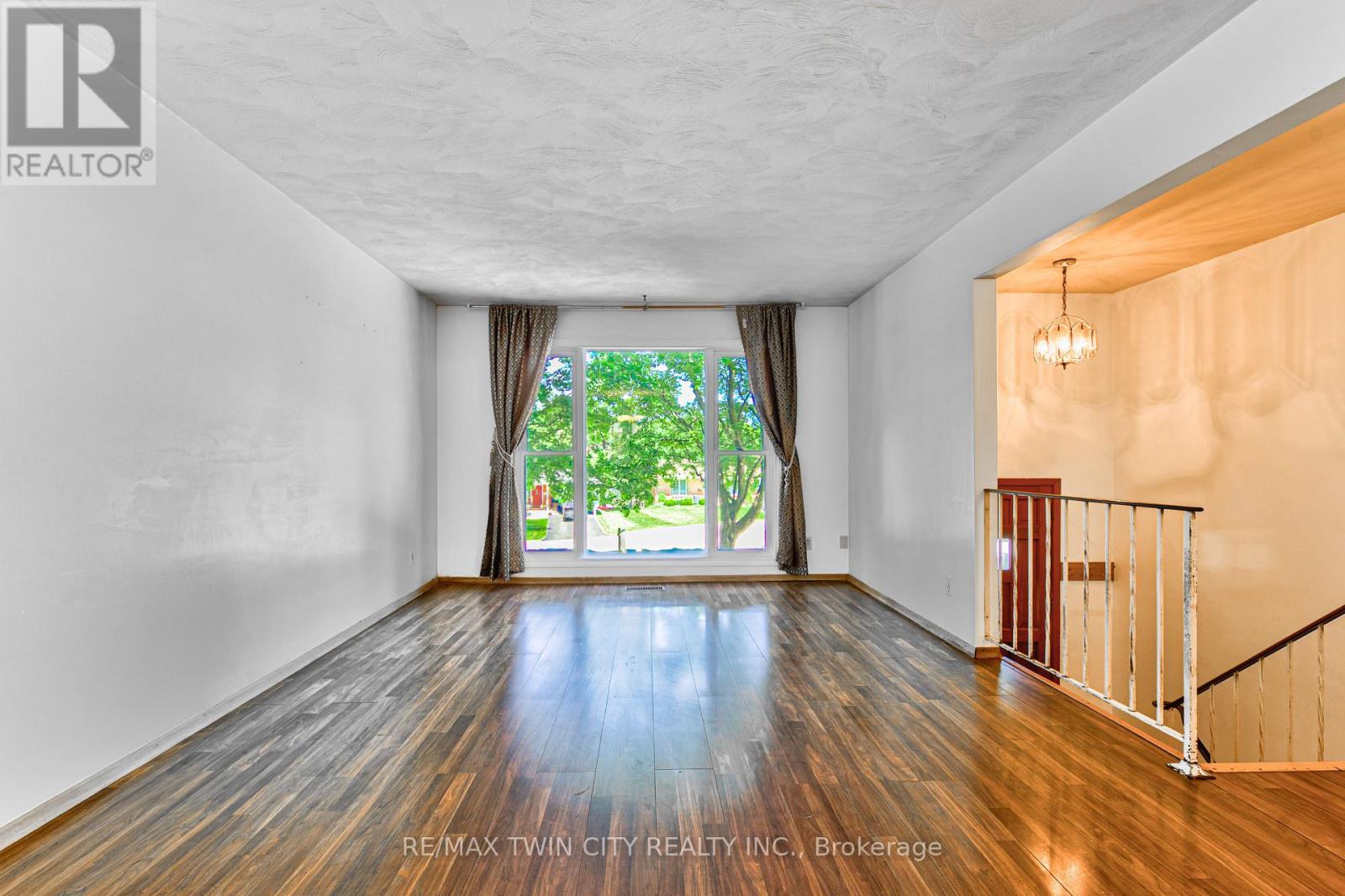 16 Dogwood Place, Cambridge, Ontario  N3C 2Z4 - Photo 8 - X13435102