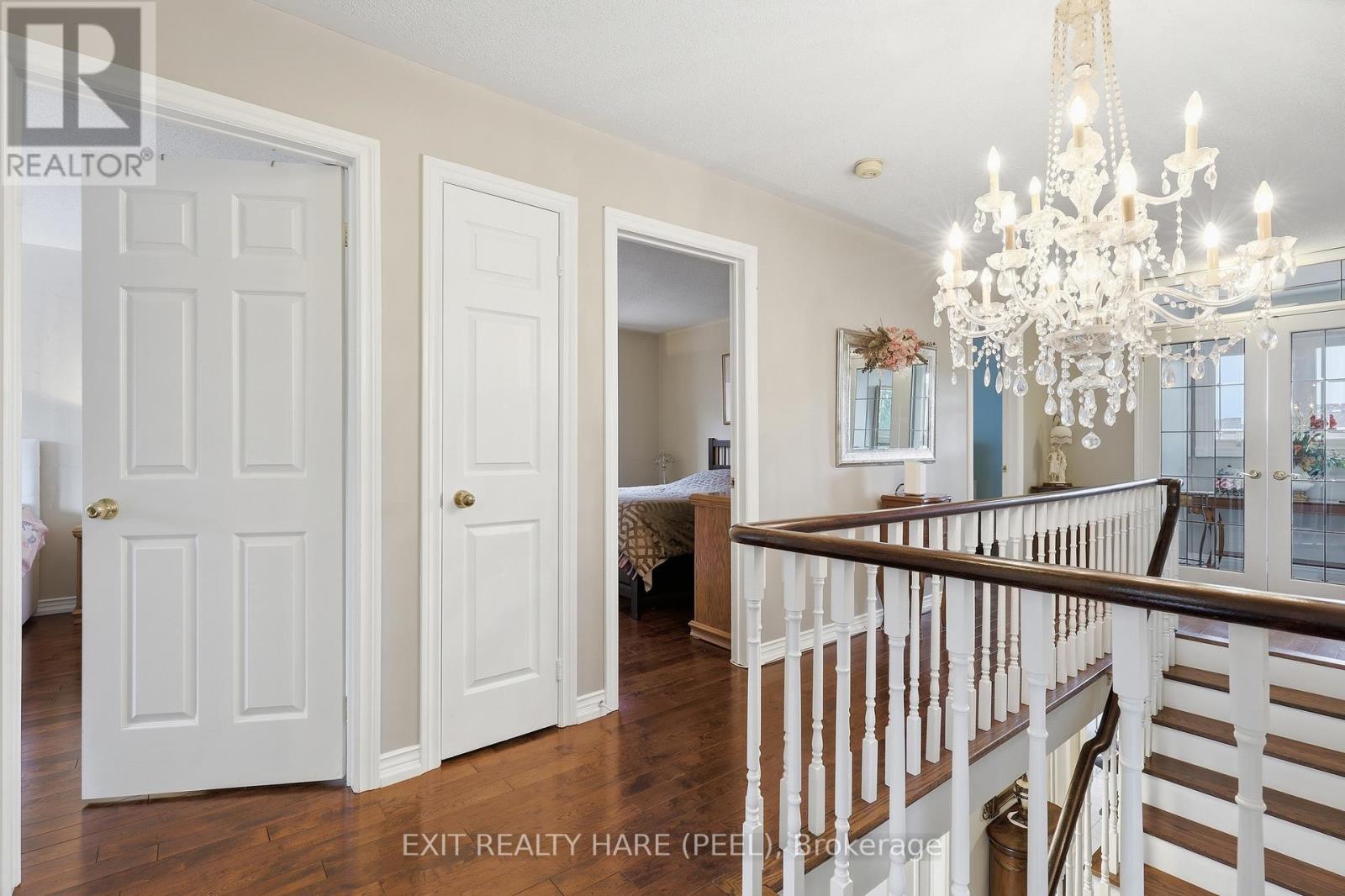 14 Warrington Court, Brampton, Ontario  L6W 4G7 - Photo 24 - W13432454