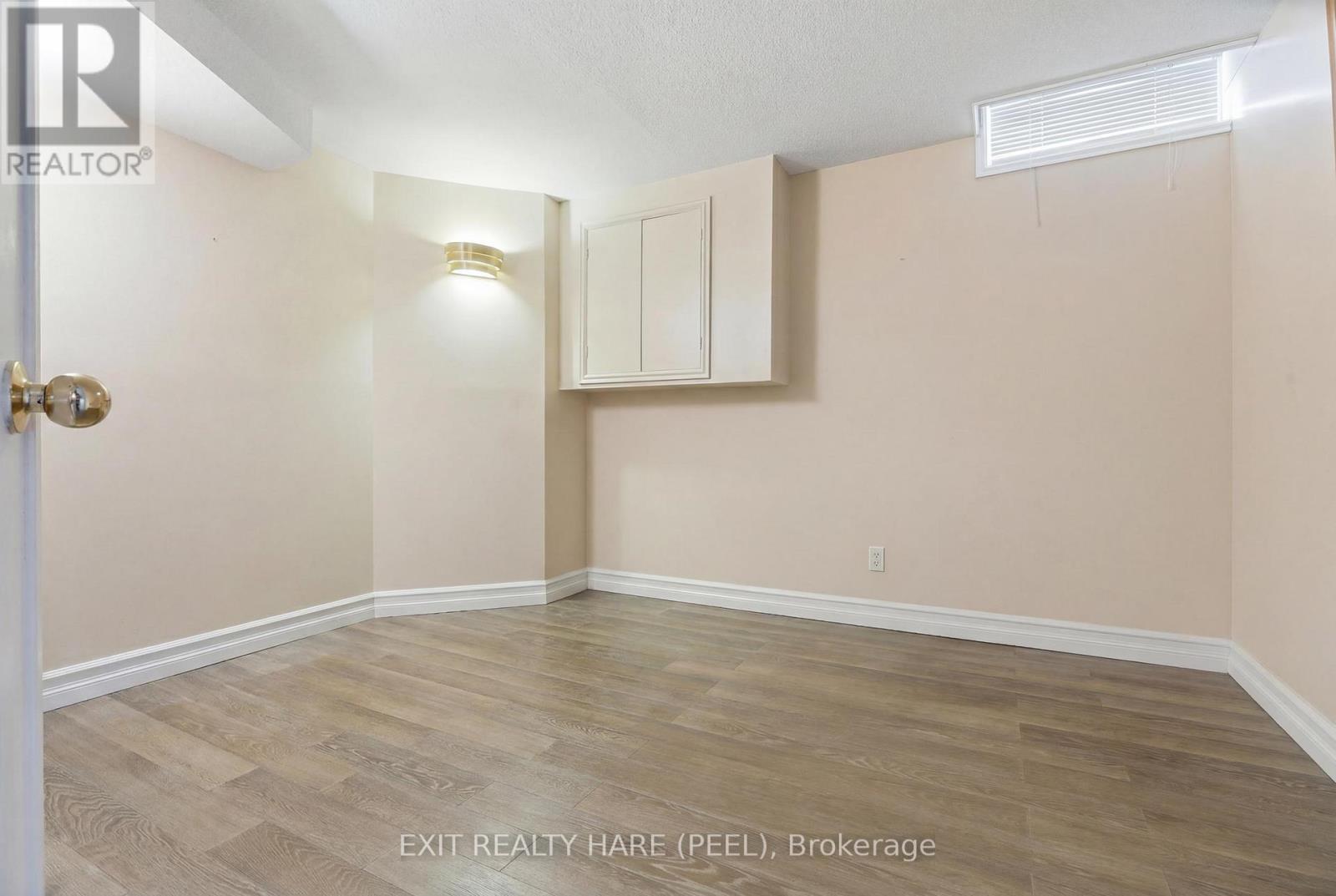14 Warrington Court, Brampton, Ontario  L6W 4G7 - Photo 32 - W13432454