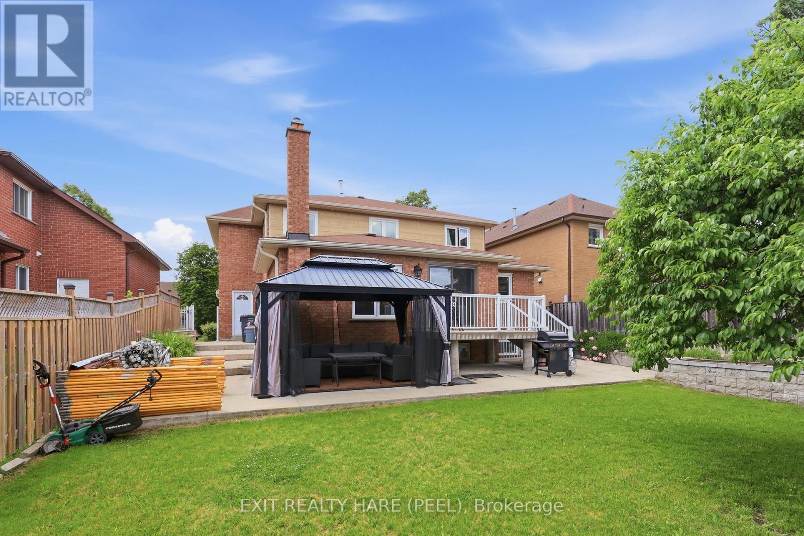 14 Warrington Court, Brampton, Ontario  L6W 4G7 - Photo 35 - W13432454
