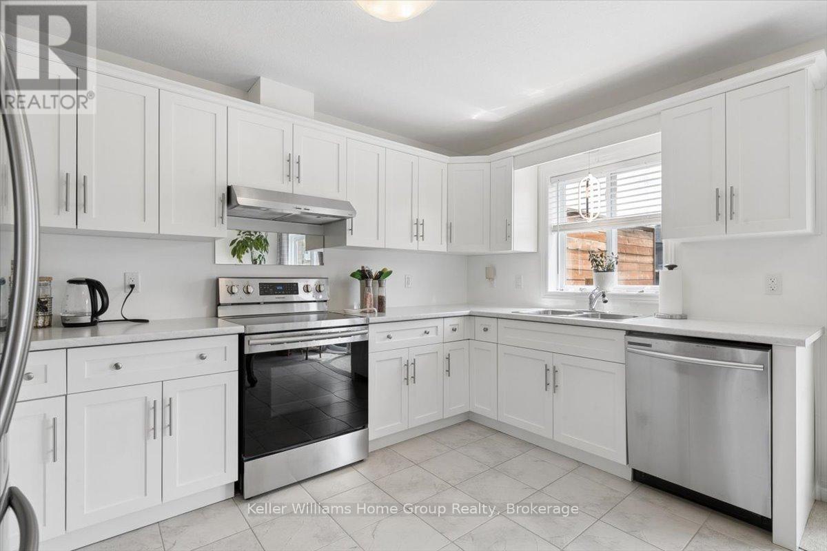 12 Ambrous Crescent, Guelph, Ontario  N1G 0G1 - Photo 12 - X13435122