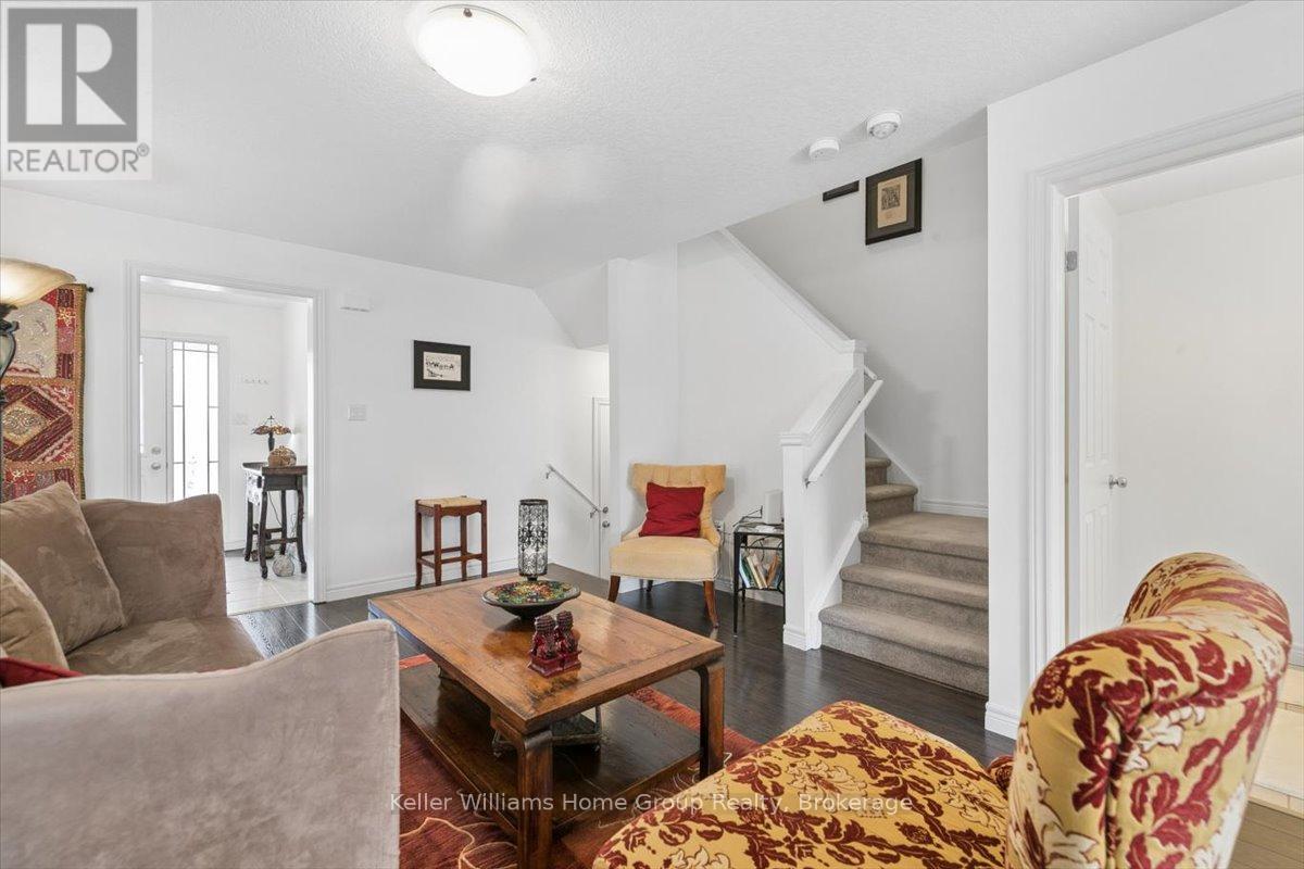 12 Ambrous Crescent, Guelph, Ontario  N1G 0G1 - Photo 8 - X13435122