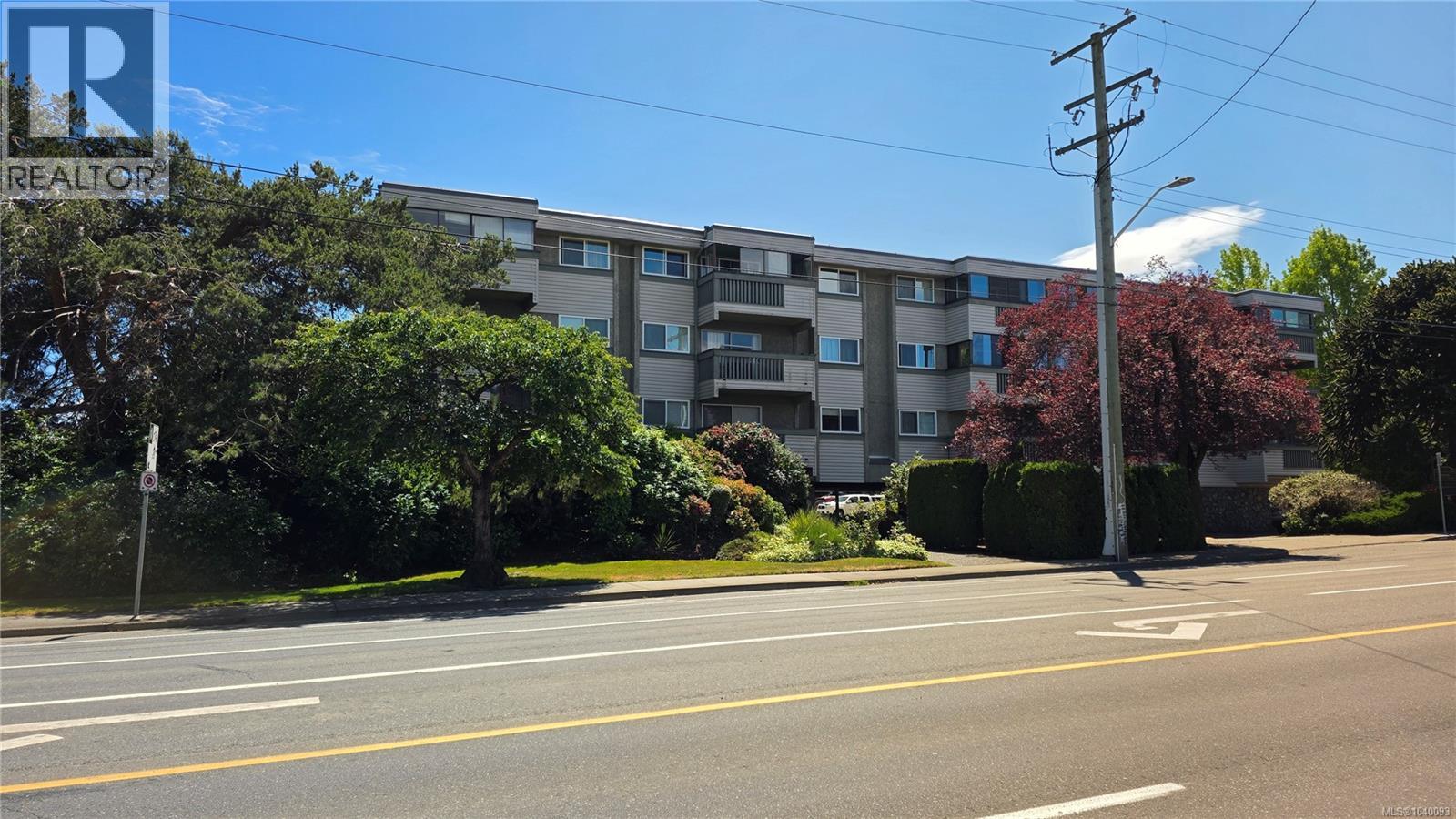 412 1525 Hillside Ave, Victoria, British Columbia  V8T 2C1 - Photo 3 - 1040093