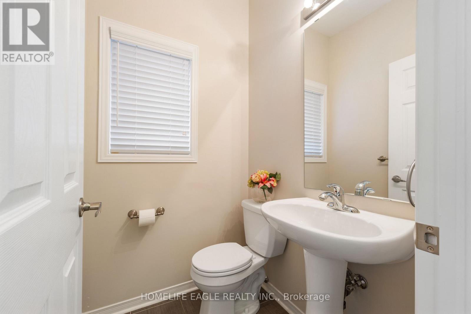19 Gentile Circle, Vaughan, Ontario  L4H 3N3 - Photo 4 - N13435128