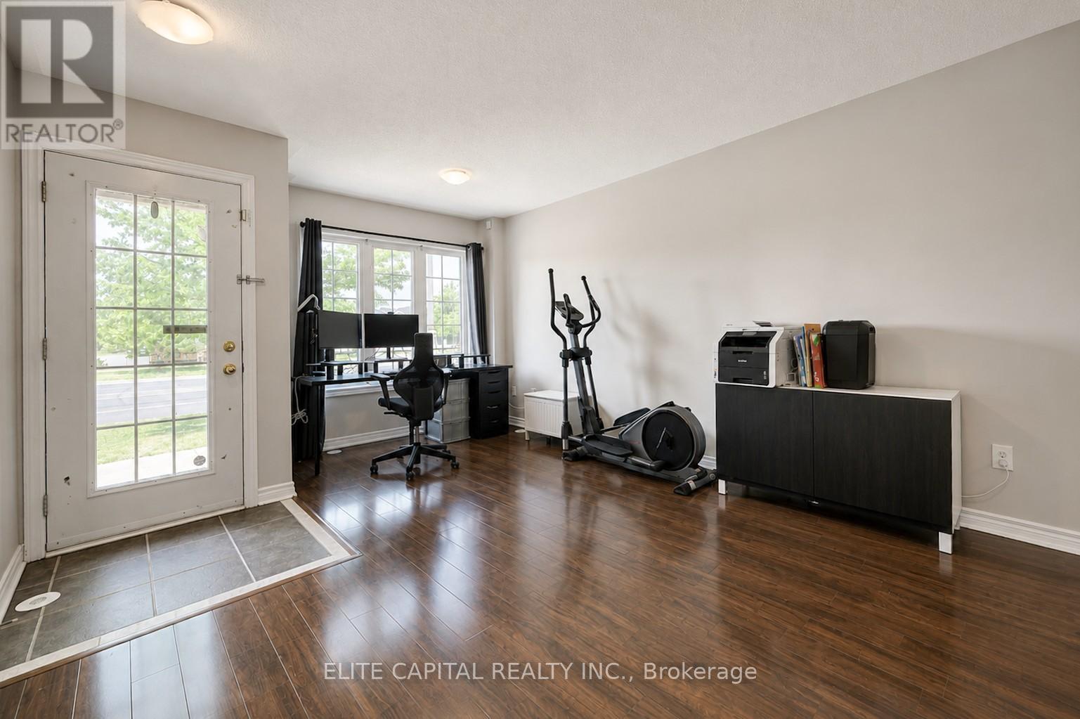 2696 Bur Oak Avenue, Markham, Ontario L6B 1H9 - Photo 2 - N13435192