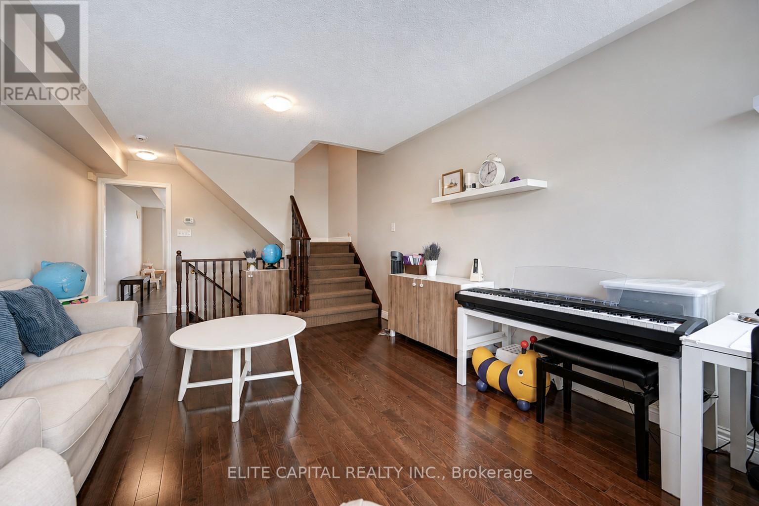 2696 Bur Oak Avenue, Markham, Ontario L6B 1H9 - Photo 7 - N13435192