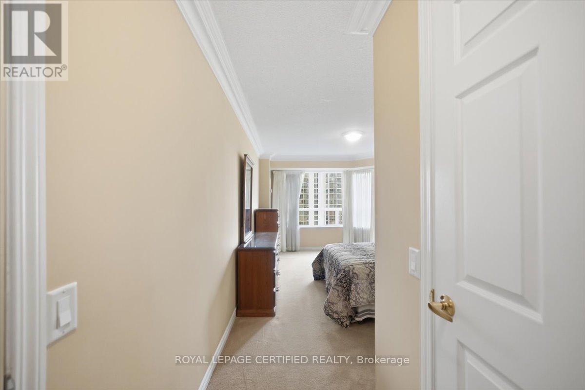 1118 - 25 Kingsbridge Garden Circle, Mississauga, Ontario  L5R 4B1 - Photo 21 - W13435190
