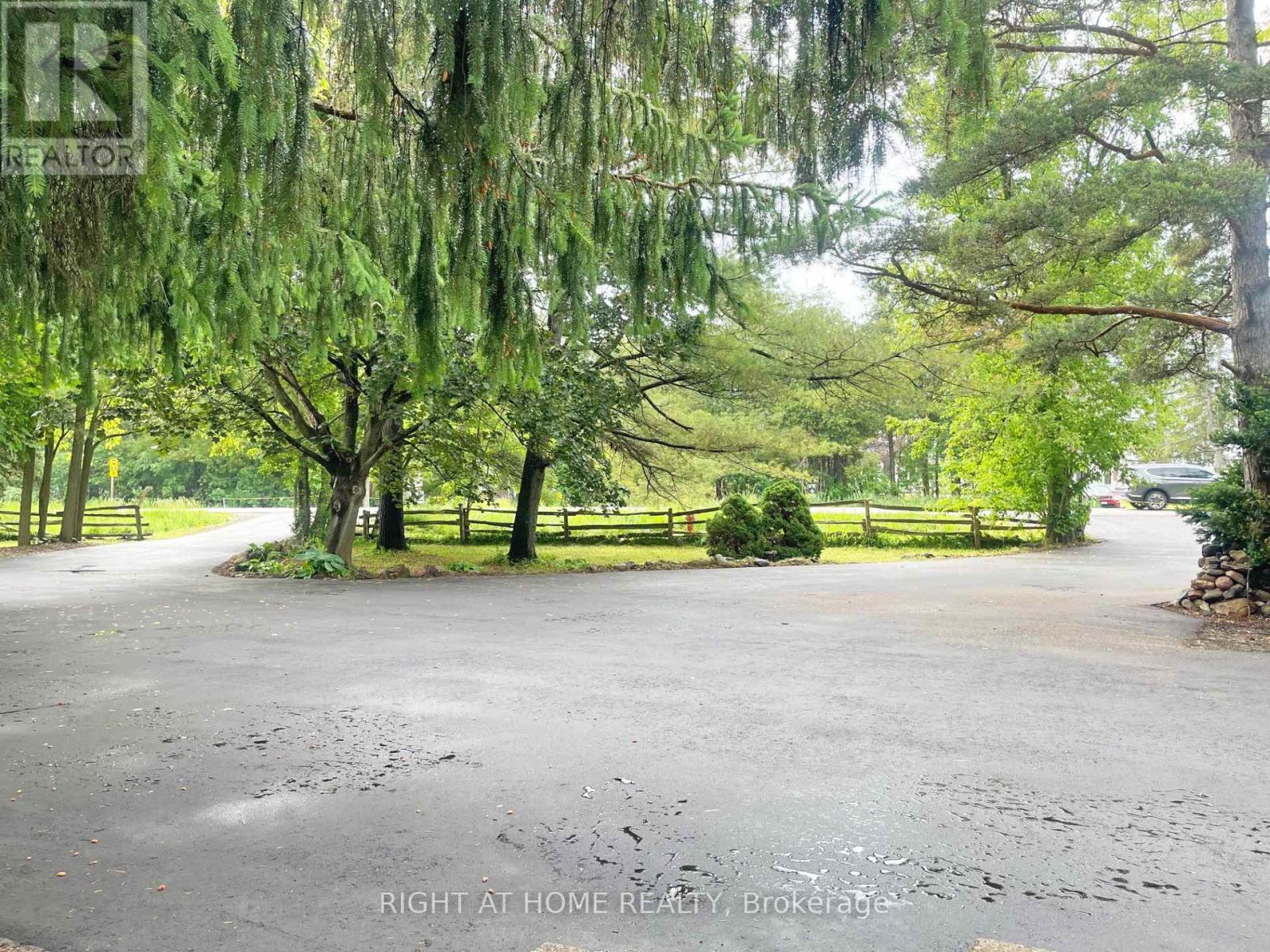 7454- Old Church Road