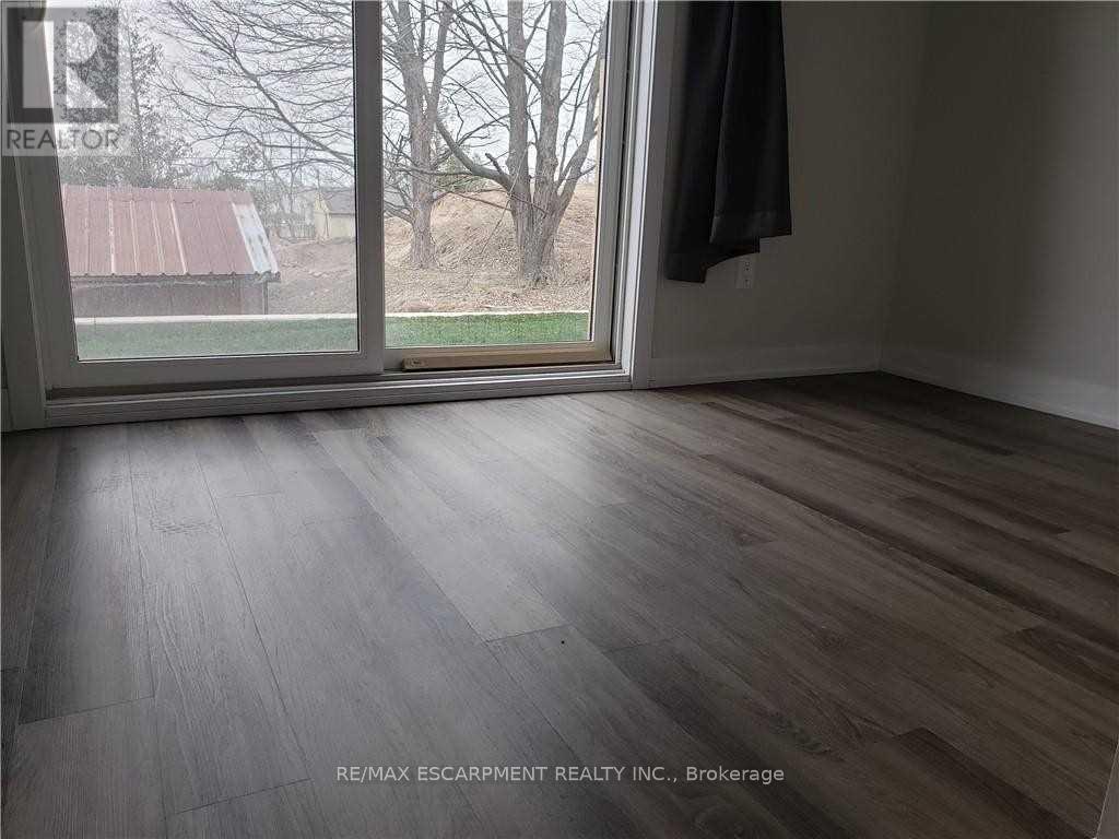 15 Muhollard Lane, Hamilton, Ontario  L9G 3K9 - Photo 17 - X13435180