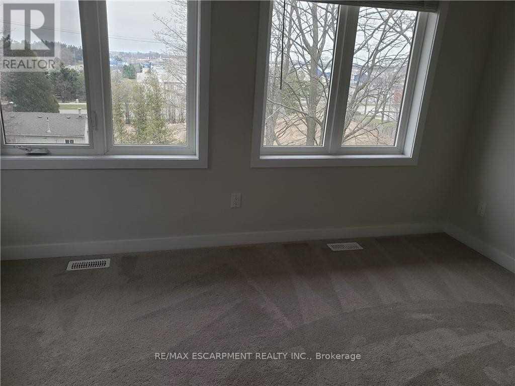 15 Muhollard Lane, Hamilton, Ontario  L9G 3K9 - Photo 18 - X13435180
