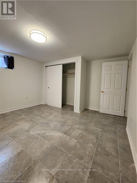 Lower - 26 Stewart Avenue, Thorold, Ontario  L2V 2W7 - Photo 8 - X13435194