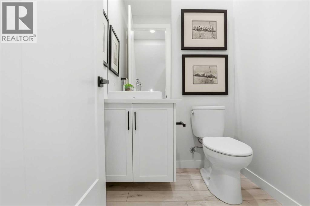 808 Greenbriar Common Nw, Calgary, Alberta  T3B 6J2 - Photo 24 - A2319975
