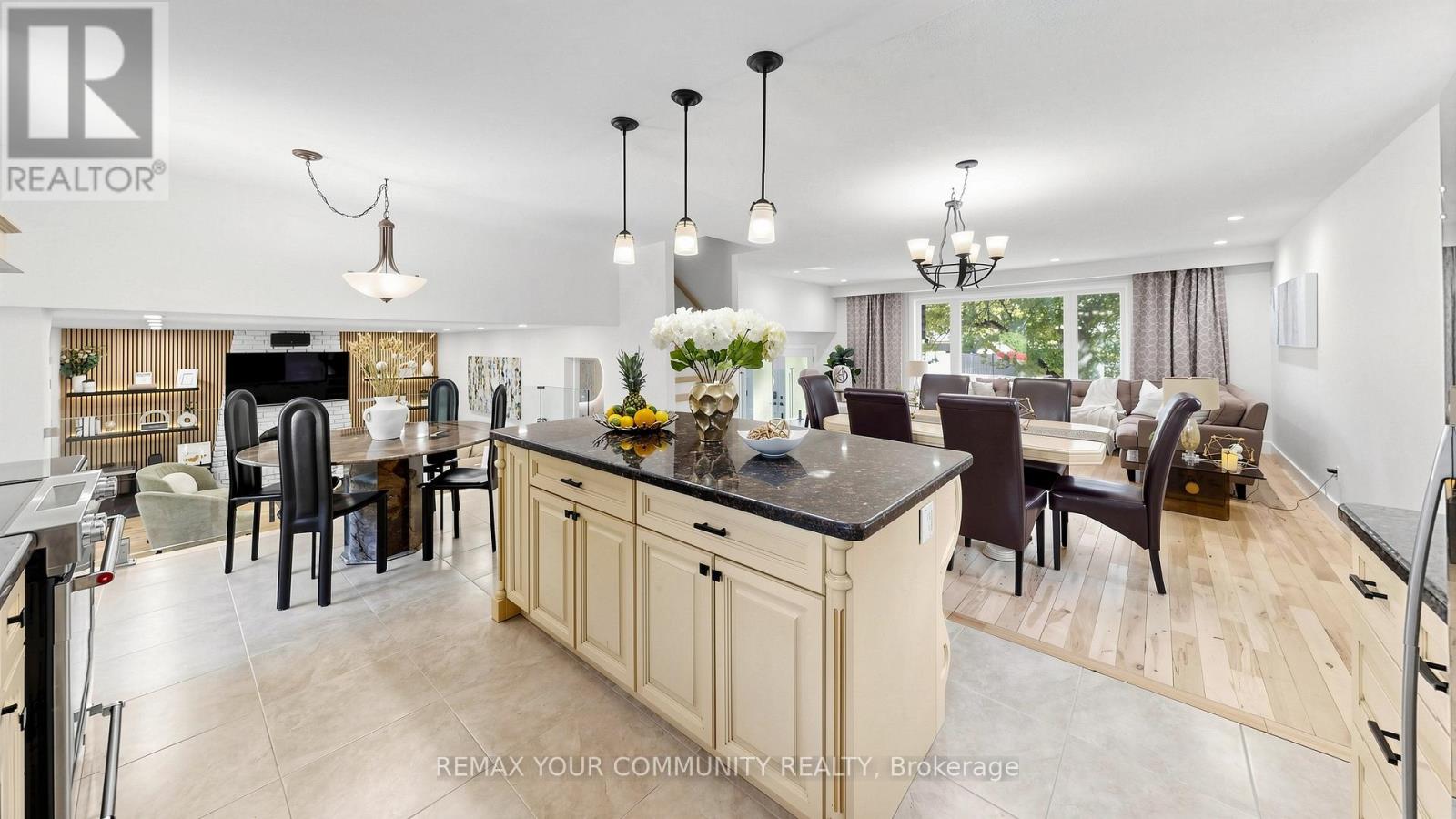5 Coral Harbour Crescent, Markham, Ontario  L3T 2Z8 - Photo 10 - N13421064