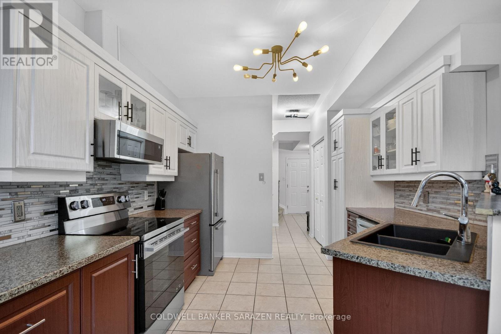 3 Castle Glen Crescent, Ottawa, Ontario  K2L 4G9 - Photo 8 - X13435228