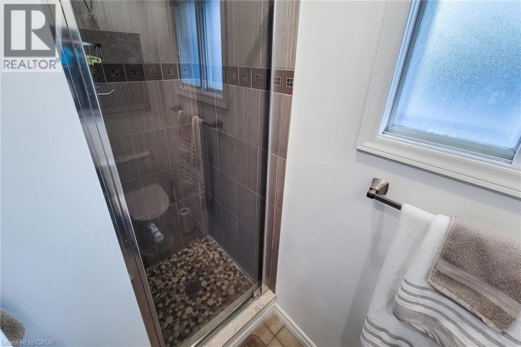 8 Dalton Gate, Stoney Creek, Ontario  L8J 1Z4 - Photo 31 - 40839006
