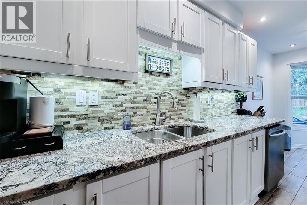 8 Dalton Gate, Stoney Creek, Ontario  L8J 1Z4 - Photo 17 - 40839006