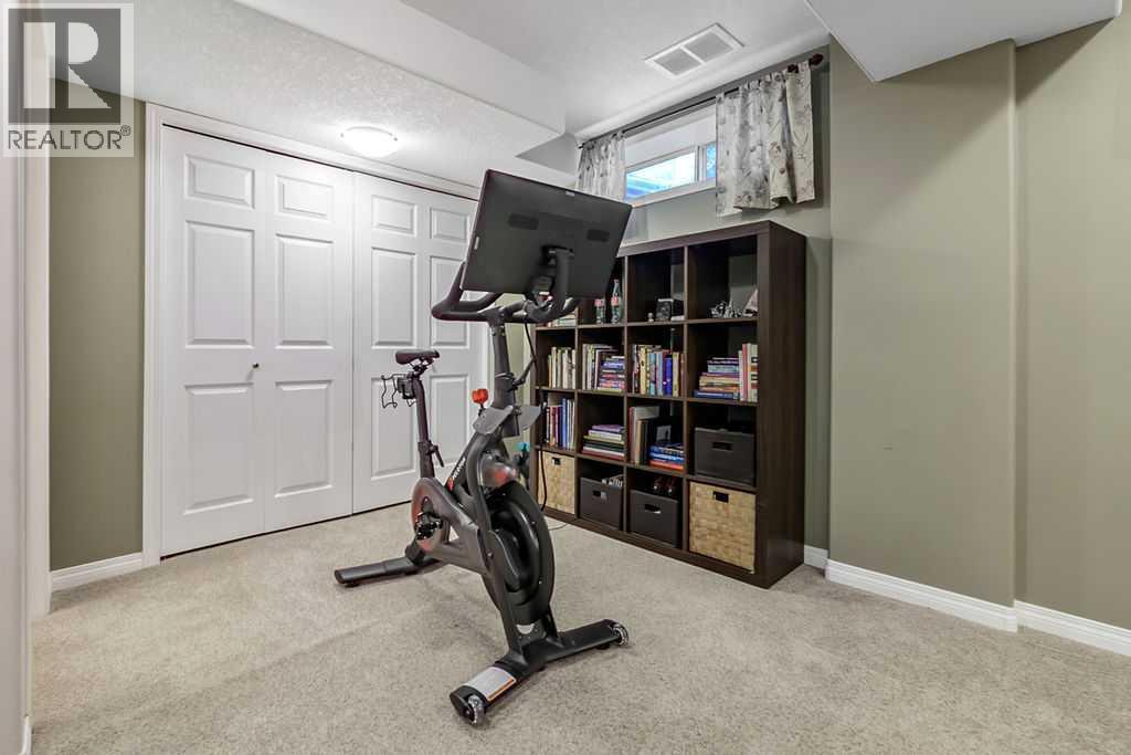 357 Hidden Valley Place Nw, Calgary, Alberta  T3A 5L7 - Photo 32 - A2320435