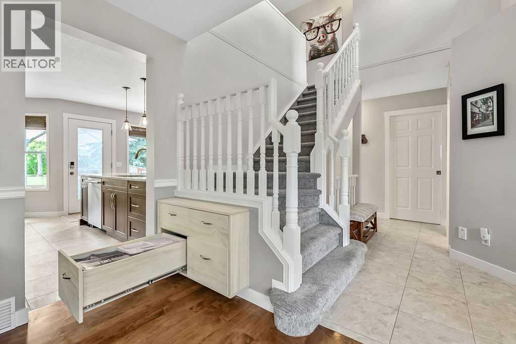 357 Hidden Valley Place Nw, Calgary, Alberta  T3A 5L7 - Photo 16 - A2320435
