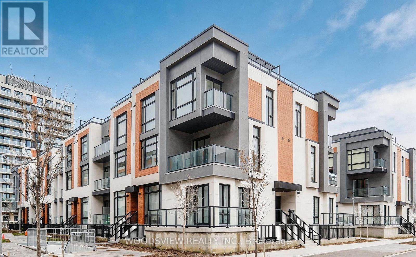 TH 1120 - 12 DAVID EYER ROAD, Richmond Hill, Ontario