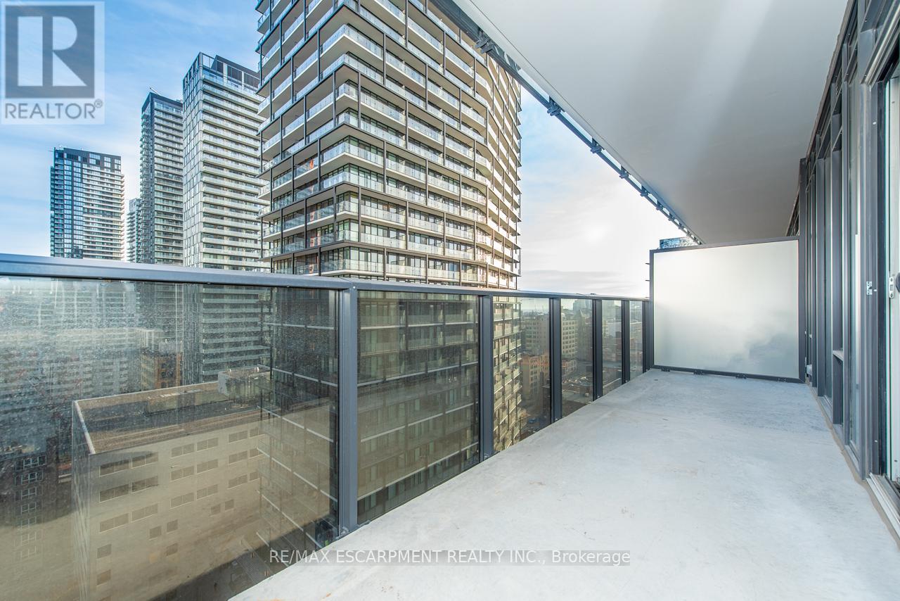 2116 - 330 Richmond Street W, Toronto, Ontario  M5V 1X2 - Photo 23 - C13435162