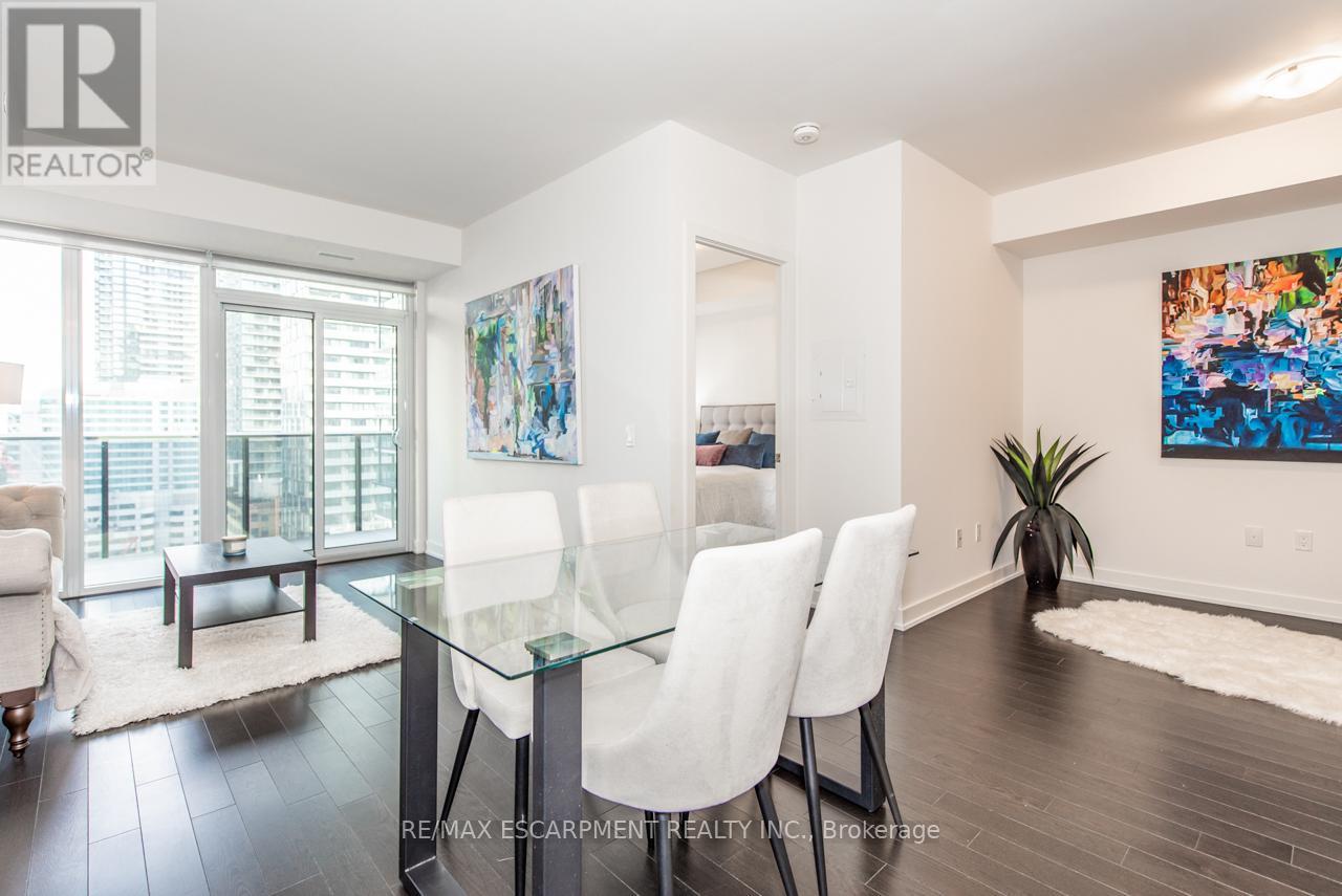 2116 - 330 Richmond Street W, Toronto, Ontario  M5V 1X2 - Photo 28 - C13435162